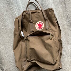 Large Fjallraven Kanken Backpack in Sand